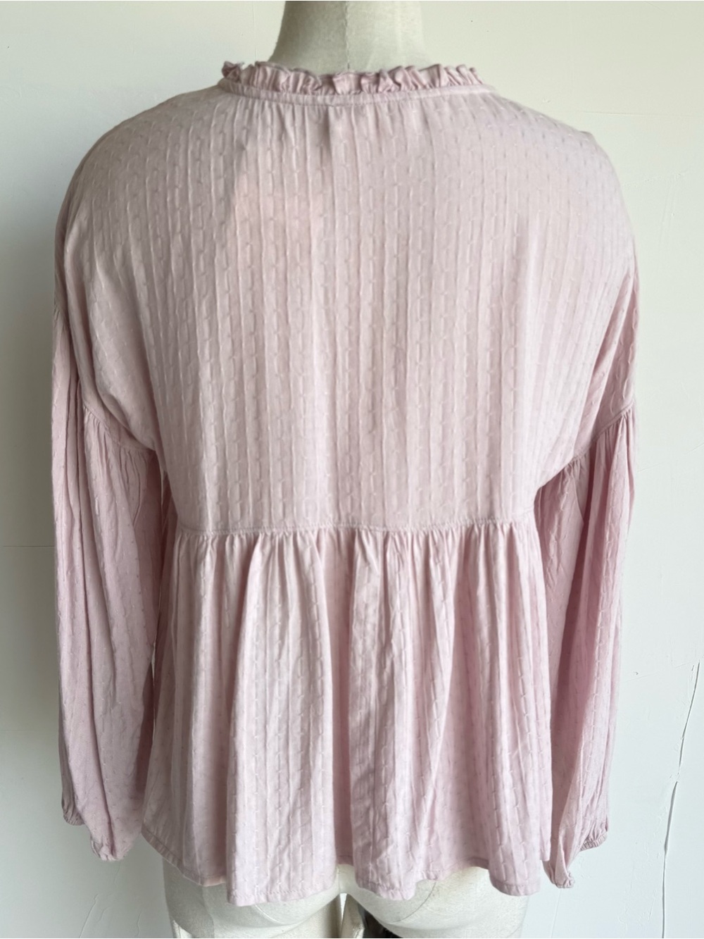 Altar’d state blouse Small light Pink Empire waist   Long Balloon Sleeves NWT - Picture 3 of 10
